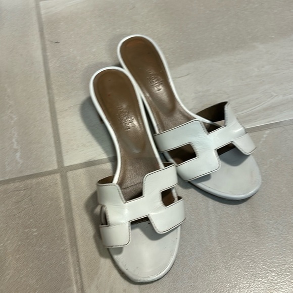 Hermes Shoes - 🌸🌺Oasis Sandals🌺🌸